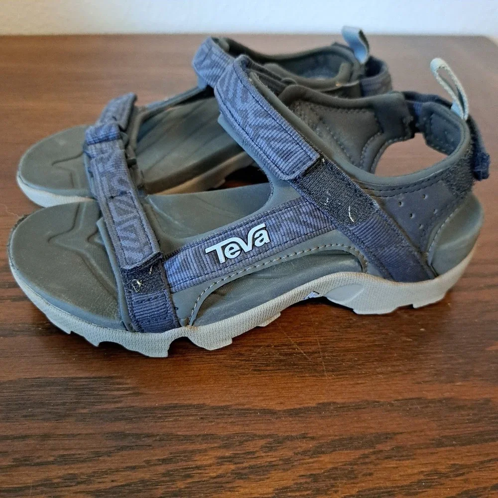 Teva Kids Hurricane XLT2 Sport Sandals Navy Blue Grey Adjustable Straps Size 2